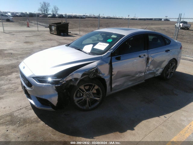 3FA6P0VP4JR114988 Ford Fusion Sport