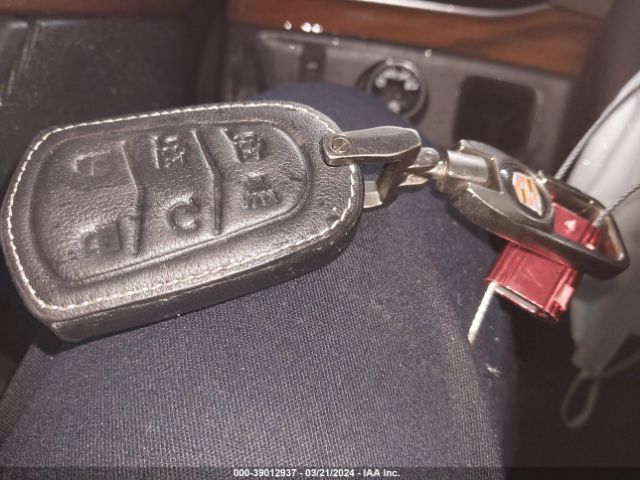 1GYS3AKJ9JR138994 Cadillac Escalade Standard