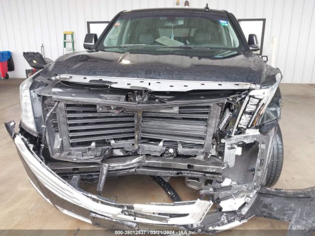 1GYS3AKJ9JR138994 Cadillac Escalade Standard