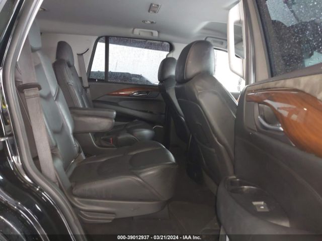 1GYS3AKJ9JR138994 Cadillac Escalade Standard