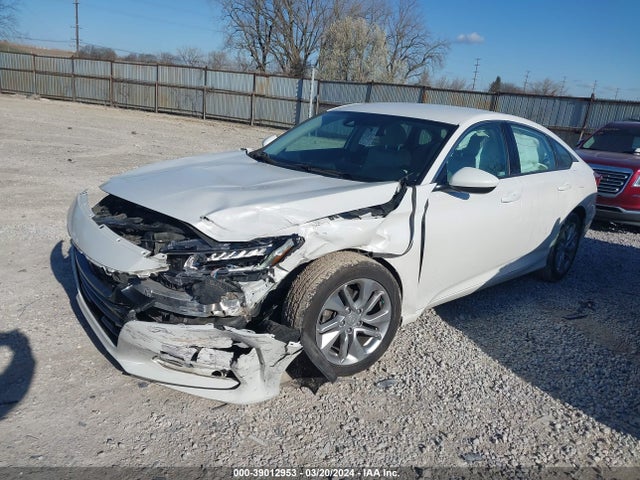 Honda ACCORD LX 2018 1HGCV1F12JA062890 Image 2