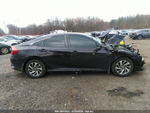 Honda CIVIC EX 2018 2HGFC2F77JH518364 Image 13