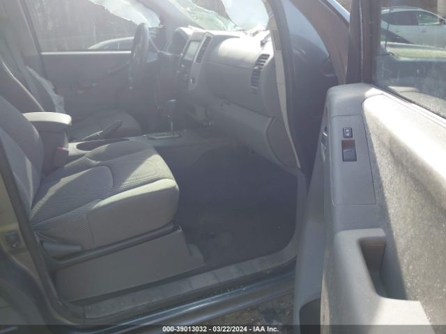 1N6ED0EB5LN711735 Nissan Frontier Sv 4x4