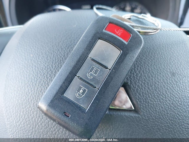 Mitsubishi Outlander Se 2018 JA4AZ3A39JZ024244 Image 11