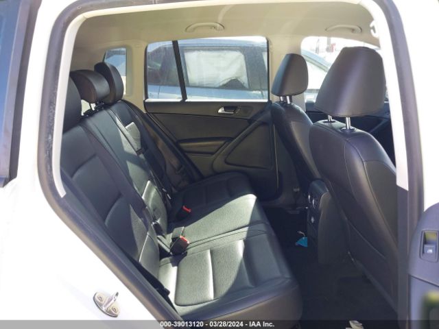 WVGAV7AX9HK029857 Volkswagen Tiguan 2.0t/2.0t S