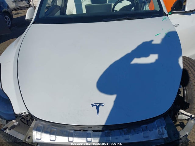 5YJYGDEF1MF246565 Tesla Model Y Performance Dual Motor All-wheel Drive