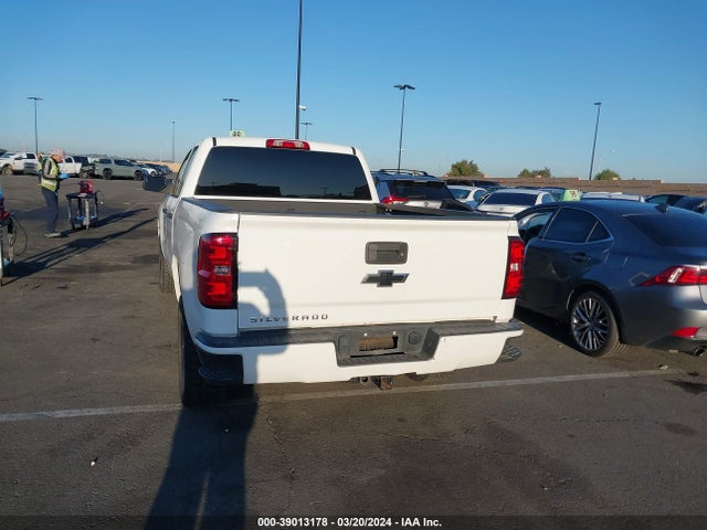 Chevrolet Silverado 1500 Custom 2018 1GCRCPECXJZ318523 Image 16
