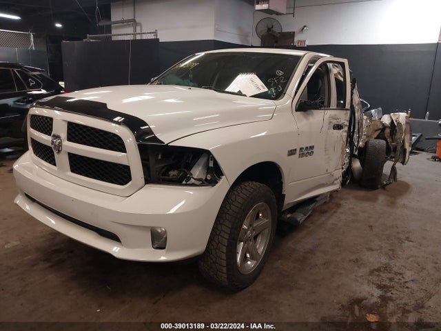 RAM 1500 Express 2016 1C6RR7KT7GS110742 Image 2