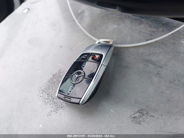 WDDZF4JB3HA212531 Mercedes-Benz E 300