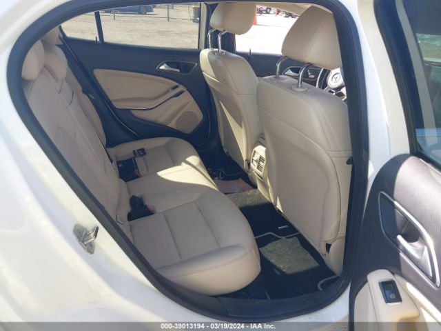 W1NTG4EB1LU029135 Mercedes-Benz GLA 250