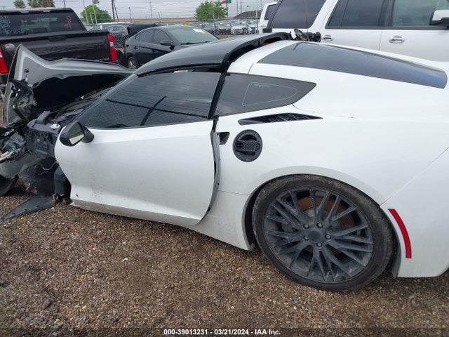 Chevrolet CORVETTE STINGRAY 2015 1G1YD2D74F5100276 Image 13