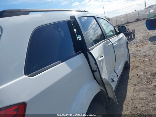 3C4PDDBG8FT607313 Dodge Journey Sxt