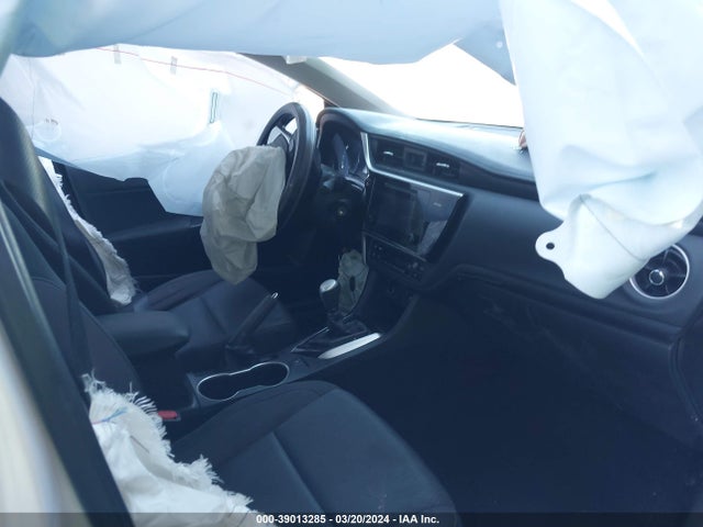 Toyota COROLLA LE 2017 5YFBURHE9HP643630 Image 5