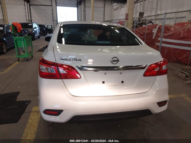 Nissan SENTRA S 2018 3N1AB7AP4JY339261 Image 15