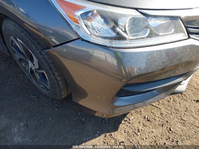 Honda ACCORD LX 2017 1HGCR2F32HA160162 Image 21