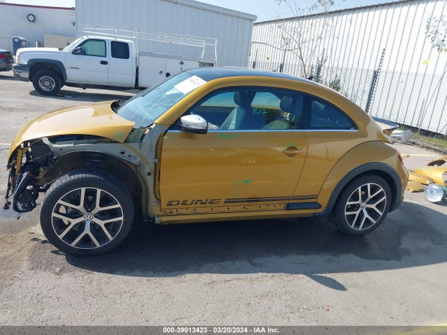 Volkswagen Beetle 1.8t Dune 2017 3VWS17AT3HM615719 Image 15