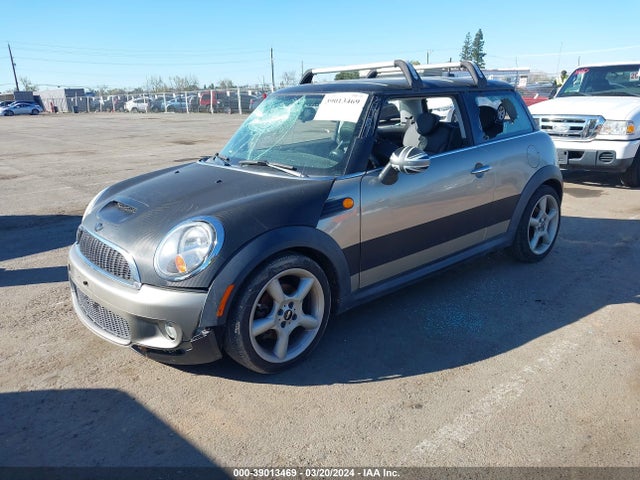 2009 MINI COOPER WMWMF33589TW71238 Photo 1