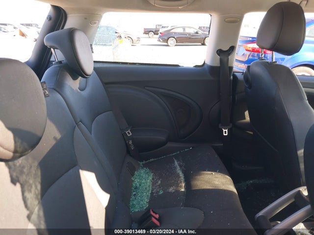 2009 MINI COOPER WMWMF33589TW71238 Photo 7