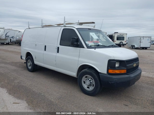 Chevrolet Express 2500 Work Van 2016 1GCWGAFF5G1300046 main image