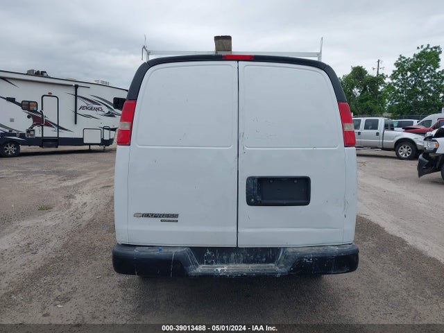 Chevrolet Express 2500 Work Van 2016 1GCWGAFF5G1300046 Image 16