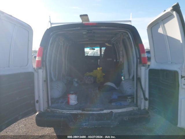 Chevrolet Express 2500 Work Van 2016 1GCWGAFF5G1300046 Image 8