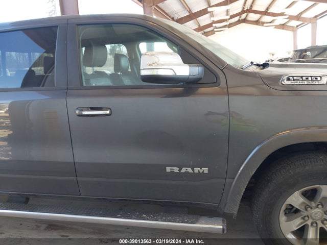 RAM 1500 Laramie  4x4 5'7 Box 2021 1C6SRFJT8MN541307 Image 13