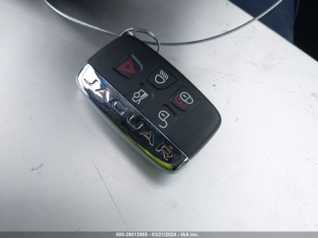 SAJAR4FX6JCP38523 Jaguar Xe 25t