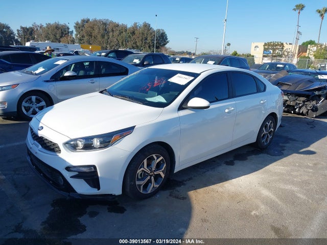 KIA Forte Lxs 2021 3KPF24AD2ME342527 Image 2