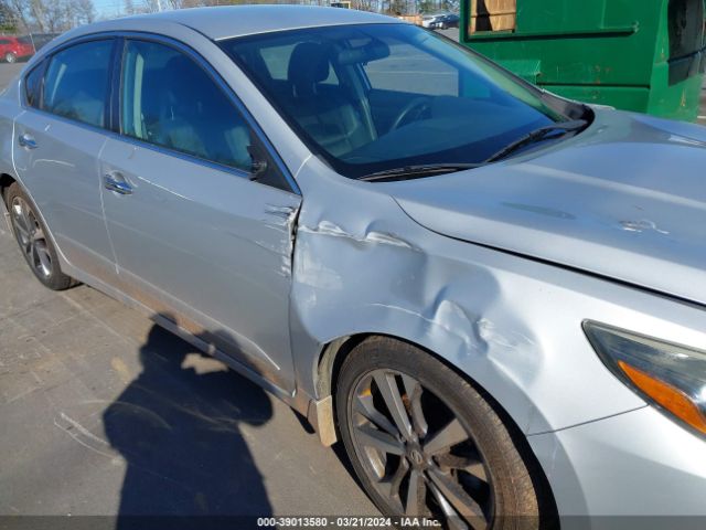 1N4AL3AP4HN317597 Nissan Altima 2.5 Sr