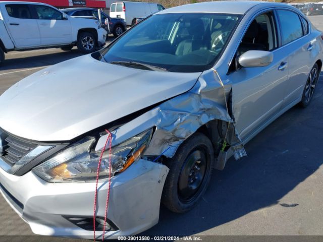 1N4AL3AP4HN317597 Nissan Altima 2.5 Sr