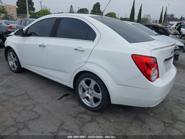 Chevrolet Sonic Ltz Auto 2016 1G1JE5SB4G4152361 Image 3