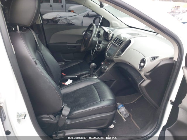 Chevrolet Sonic Ltz Auto 2016 1G1JE5SB4G4152361 Image 5