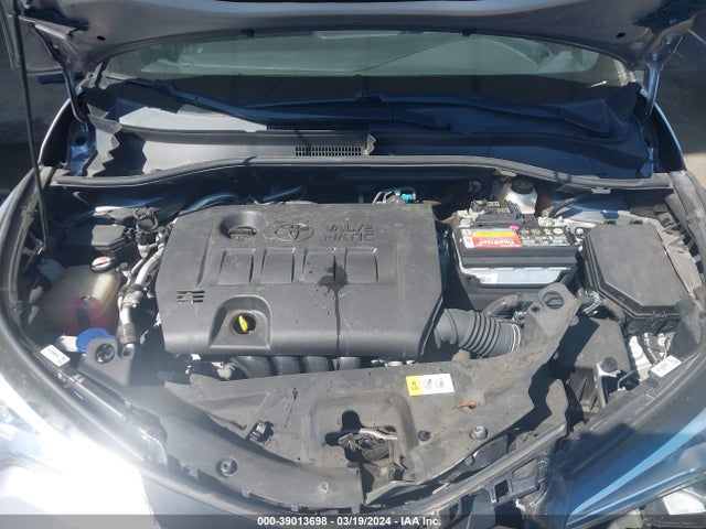 Toyota C-HR XLE 2018 NMTKHMBX0JR025867 Image 10