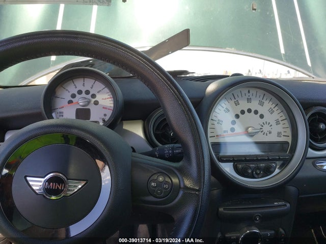 2011 MINI COOPER WMWSU3C54BT184198 Photo 6
