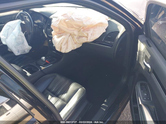Chrysler 300 300s Awd 2019 2C3CCAGG2KH689863 Image 5