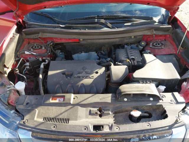 JA4AZ3A3XJZ056023 Mitsubishi Outlander Se