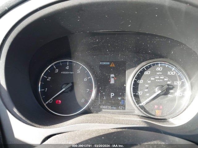 JA4AZ3A3XJZ056023 Mitsubishi Outlander Se