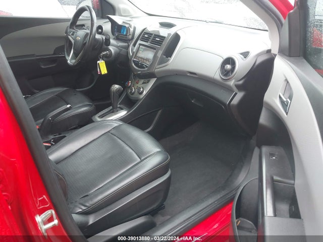 Chevrolet Sonic Ltz Auto 2014 1G1JE5SB0E4155755 Image 5
