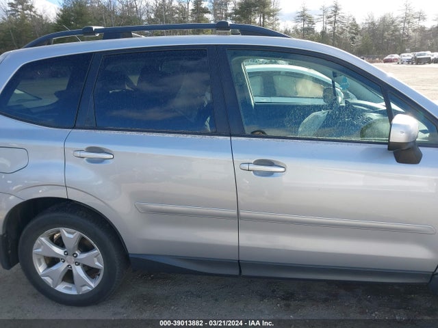 Subaru Forester 2.5i Premium 2015 JF2SJADC3FH520009 Image 13