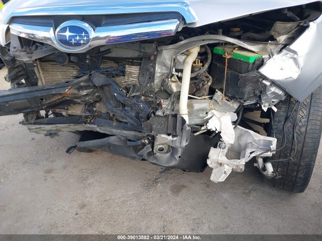 Subaru Forester 2.5i Premium 2015 JF2SJADC3FH520009 Image 6