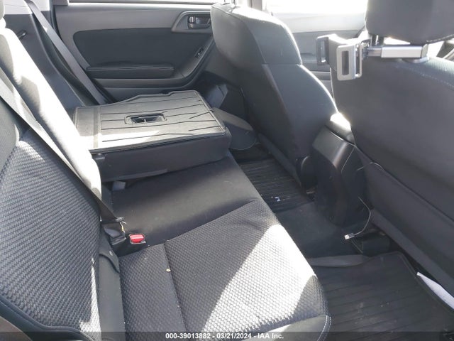Subaru Forester 2.5i Premium 2015 JF2SJADC3FH520009 Image 8