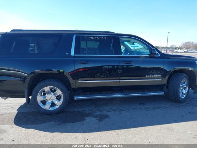 Chevrolet Suburban Lt 2017 1GNSKHKC8HR229050 Image 13