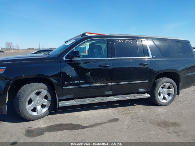 Chevrolet Suburban Lt 2017 1GNSKHKC8HR229050 Image 14