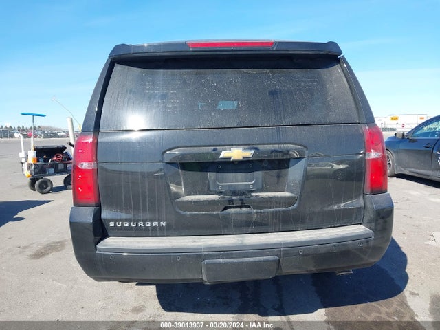 Chevrolet Suburban Lt 2017 1GNSKHKC8HR229050 Image 16