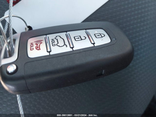 Hyundai Veloster Turbo 2017 KMHTC6AE7HU314097 Image 11