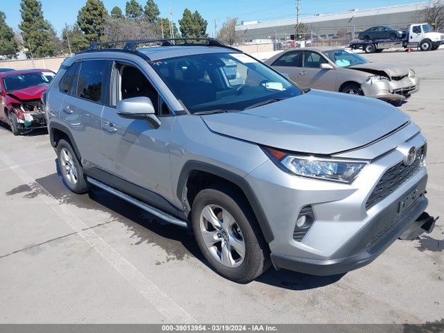 Toyota Rav4 Xle 2020 2T3W1RFV8LW085300 Image 1