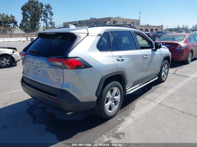 Toyota Rav4 Xle 2020 2T3W1RFV8LW085300 Image 4