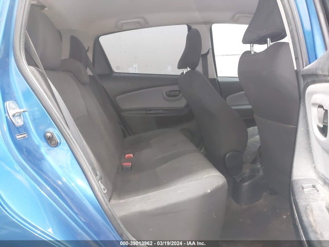 Toyota YARIS L 2015 VNKKTUD32FA047195 Image 8