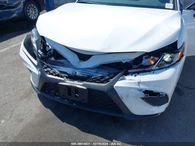 4T1M11AK1LU978522 Toyota CAMRY SE