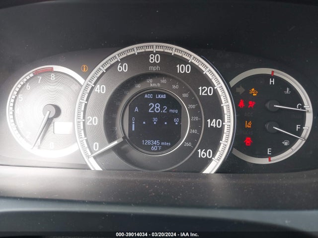 Honda Accord Touring 2016 1HGCR3F95GA016078 Image 7